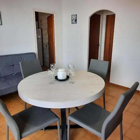 Apartment Con Terraza Centro Del Puerto, Ideal Parejas - Llanca, Costa Brava - Es-170-31 *